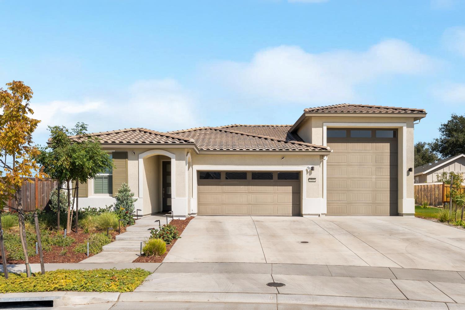4860 Zinfest Lane
