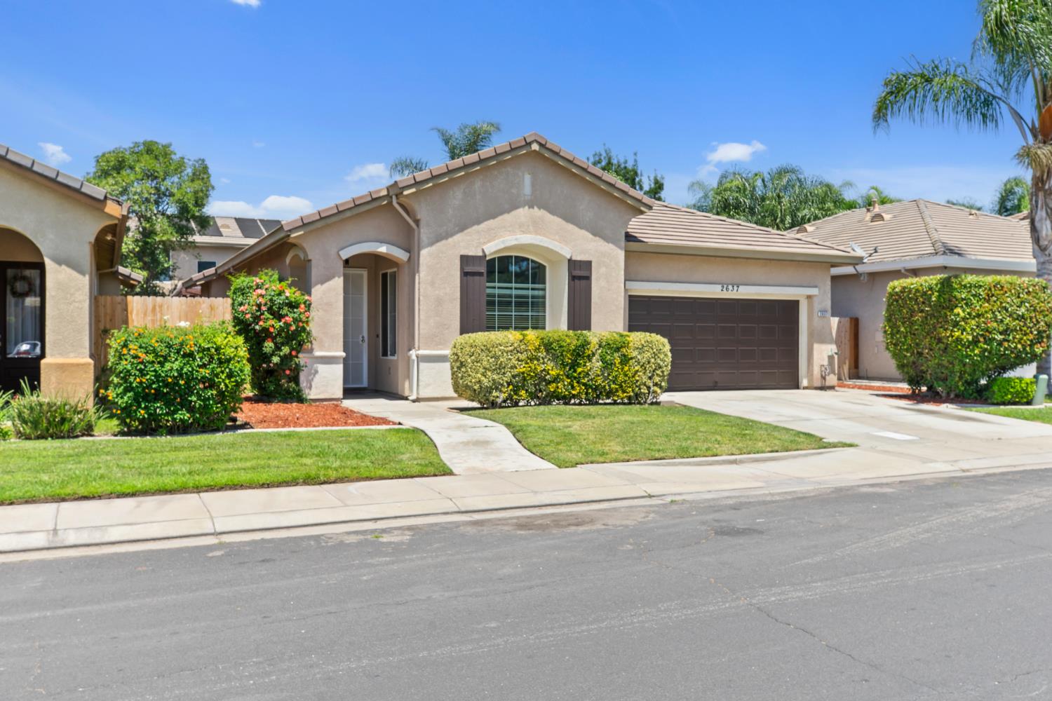2637 Corral Way