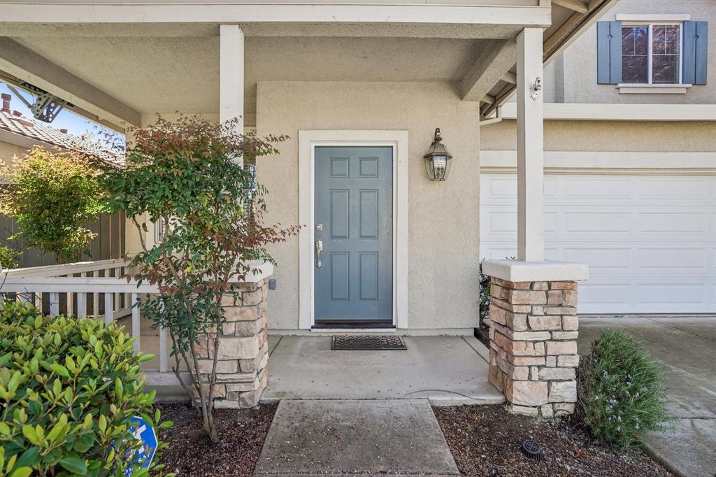 Photo of 4902 Alterra Way, Sacramento, CA 95835 (MLS # 226030725)