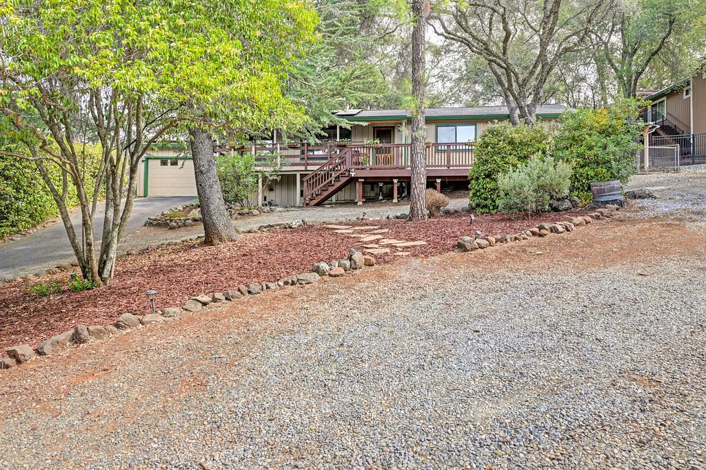 3017 Oakwood Road