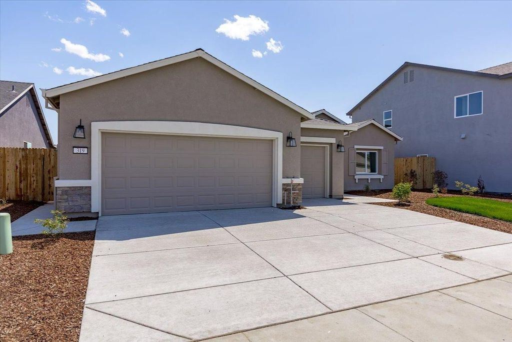 Photo of 319 Piper Lane, Colusa, CA 95932 (MLS # 226018811)