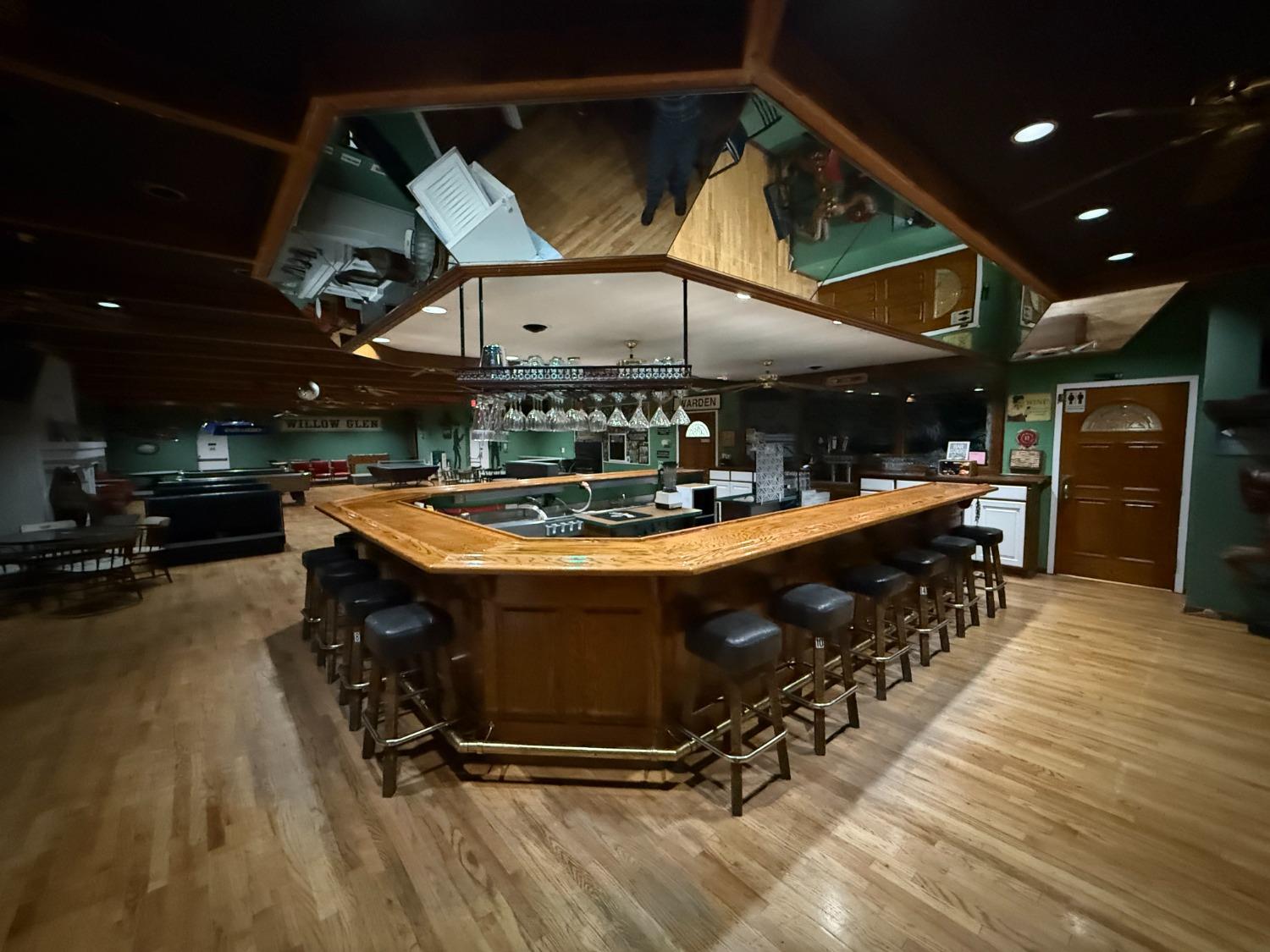 13809 Willow Glen Road