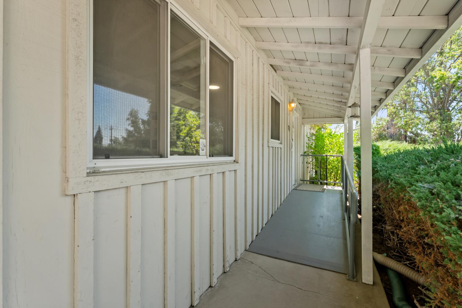 7621 Palisade Way