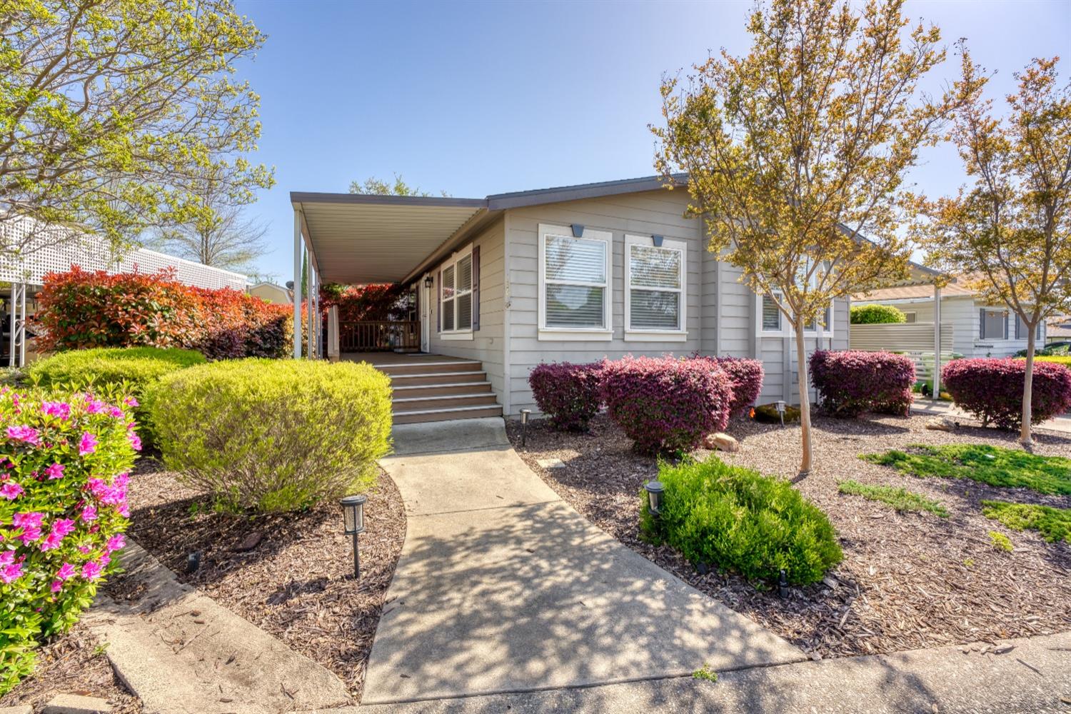 136 Pinebrook Drive