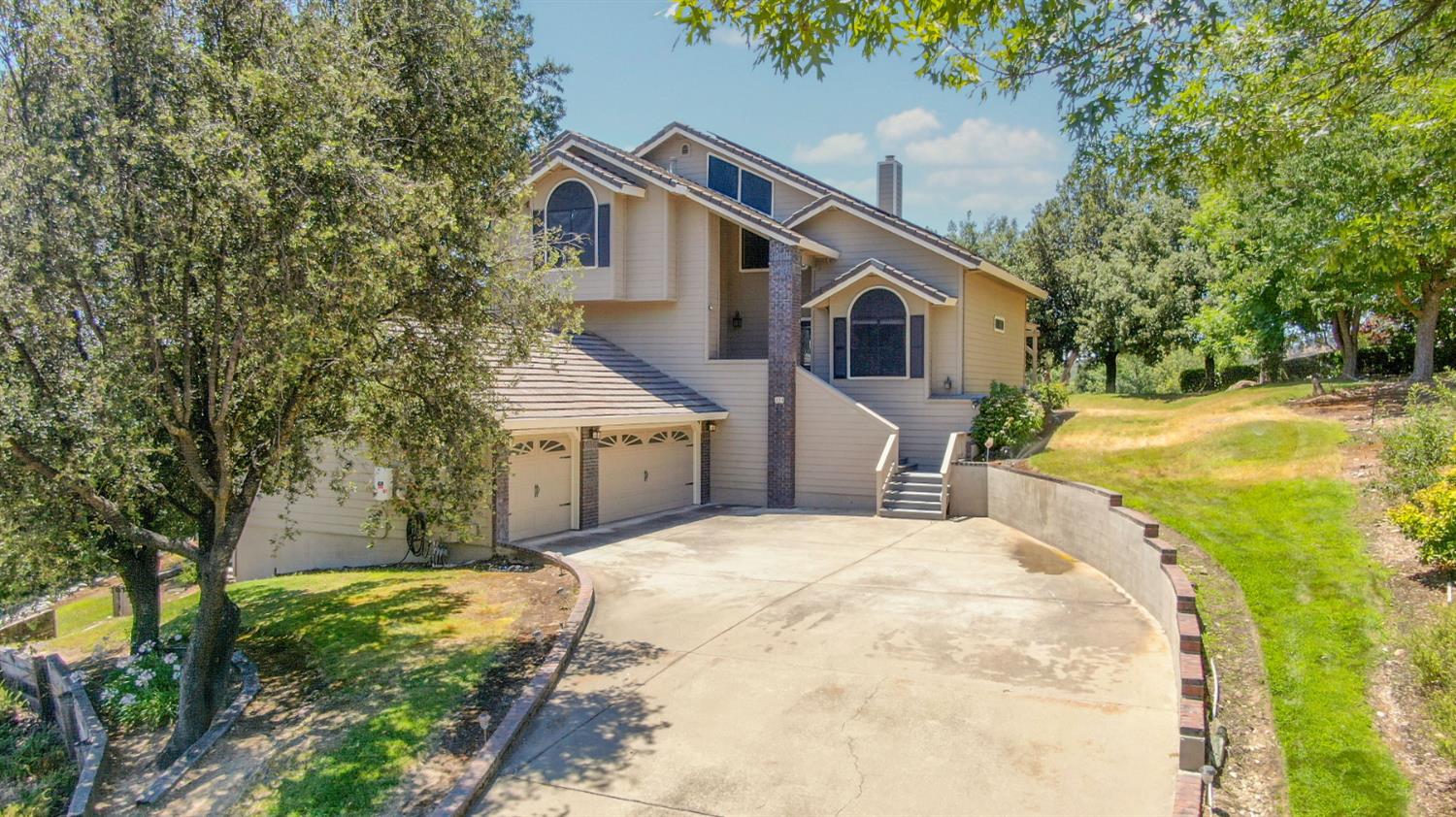 324 Augusta Court