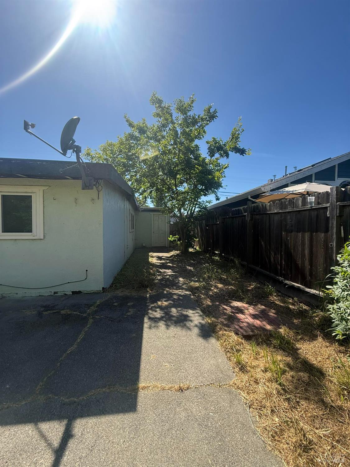 454 S Minahen Street
