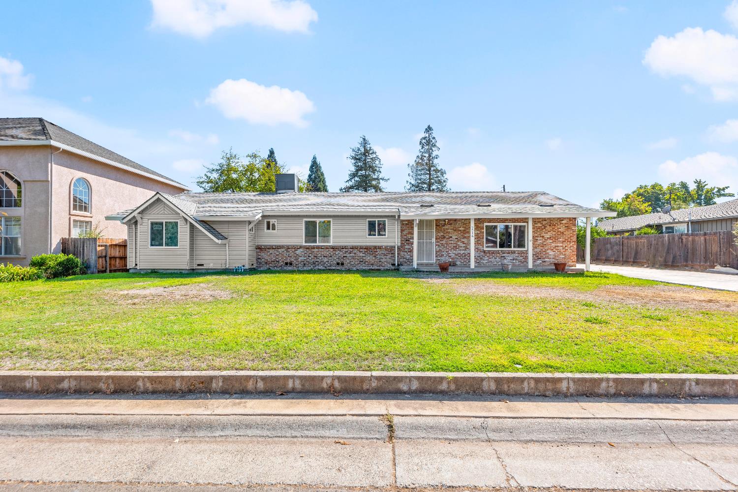 5516 Barbara Way