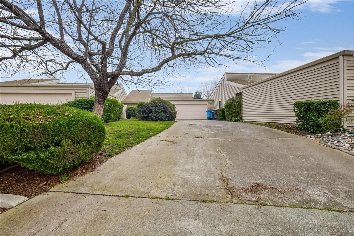 139 Country Club Drive