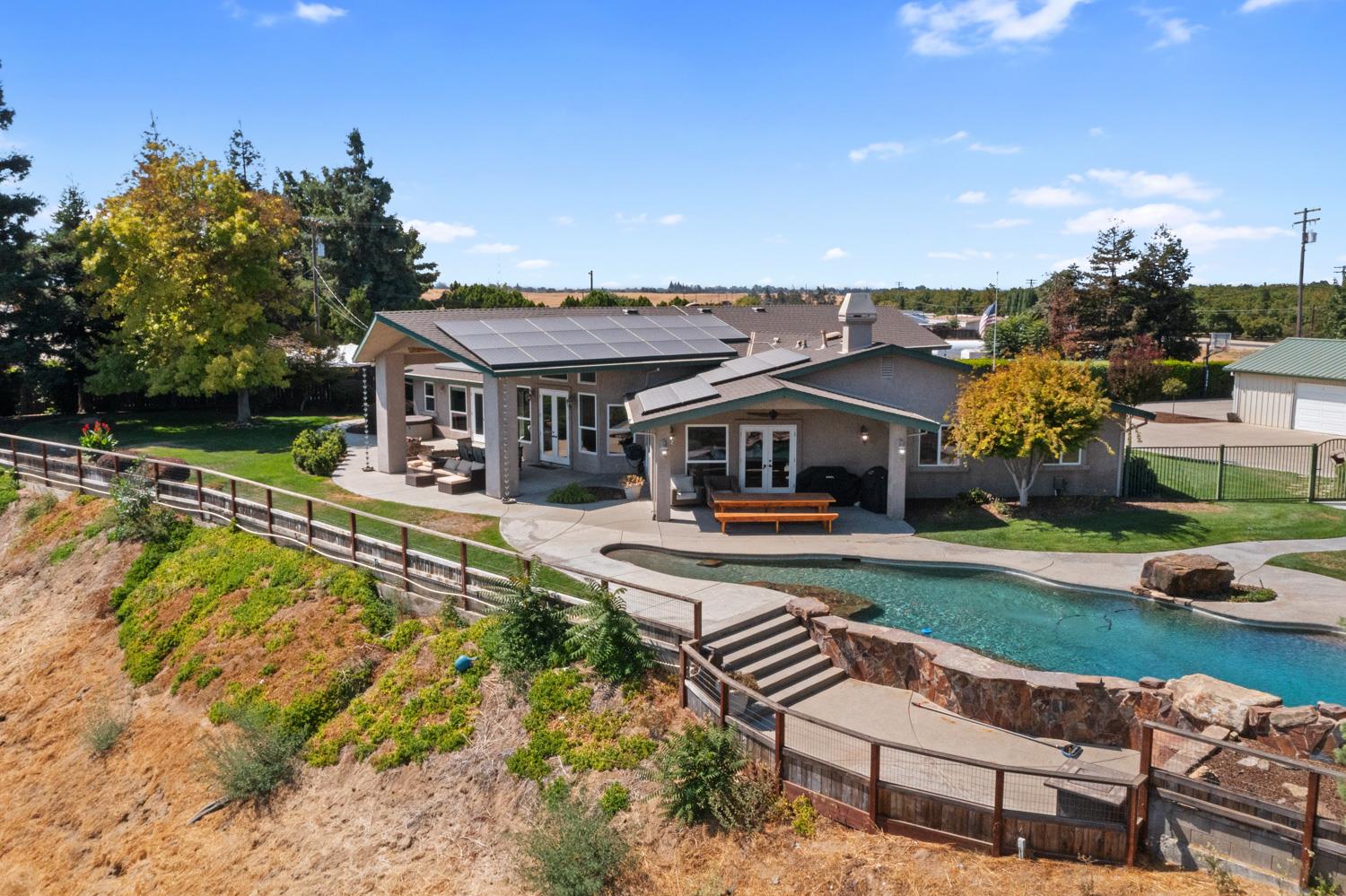 8300 Jantzen Road
