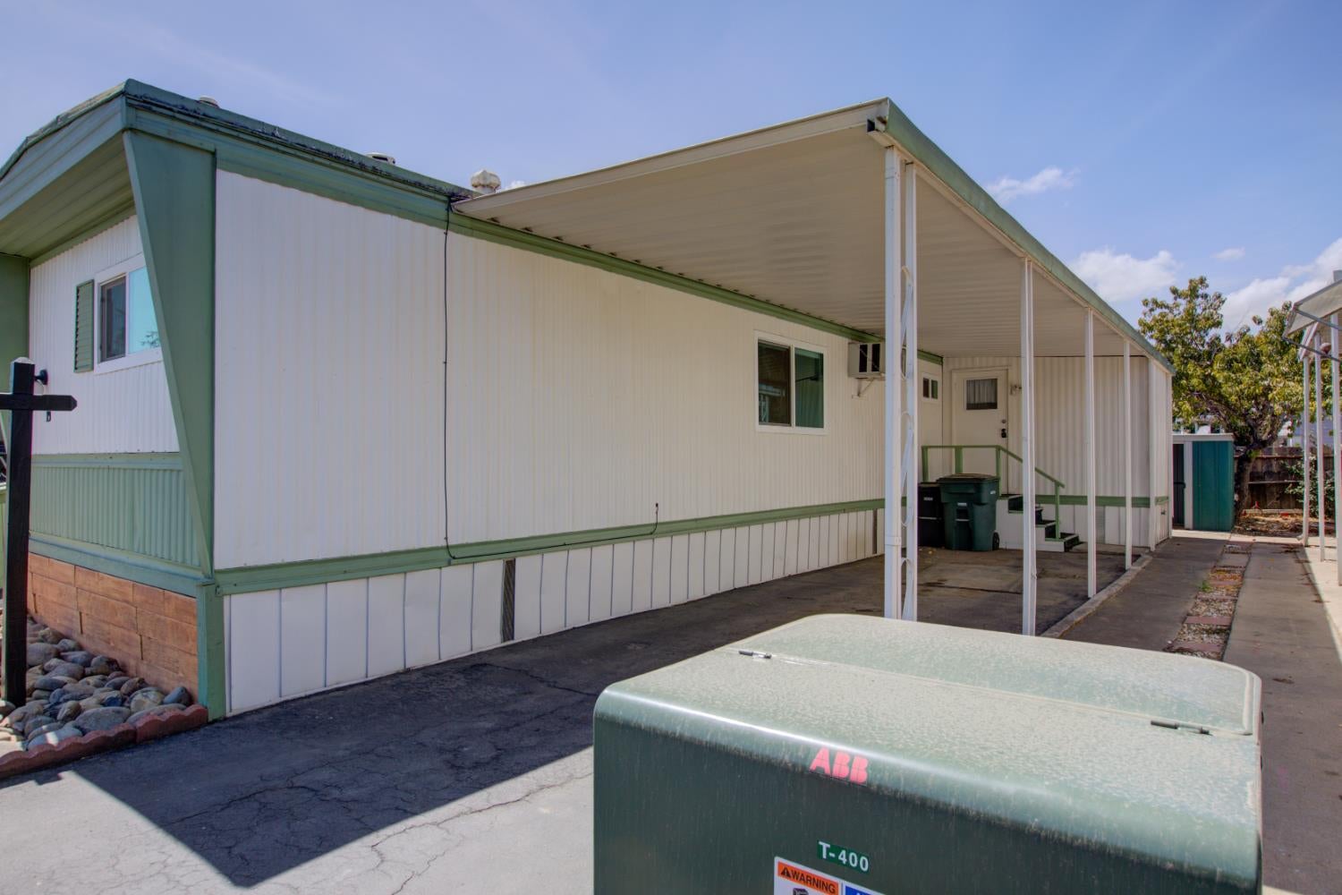 2107 Patterson Road 19