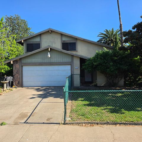 2724 Hyannis Way Sacramento CA 95827