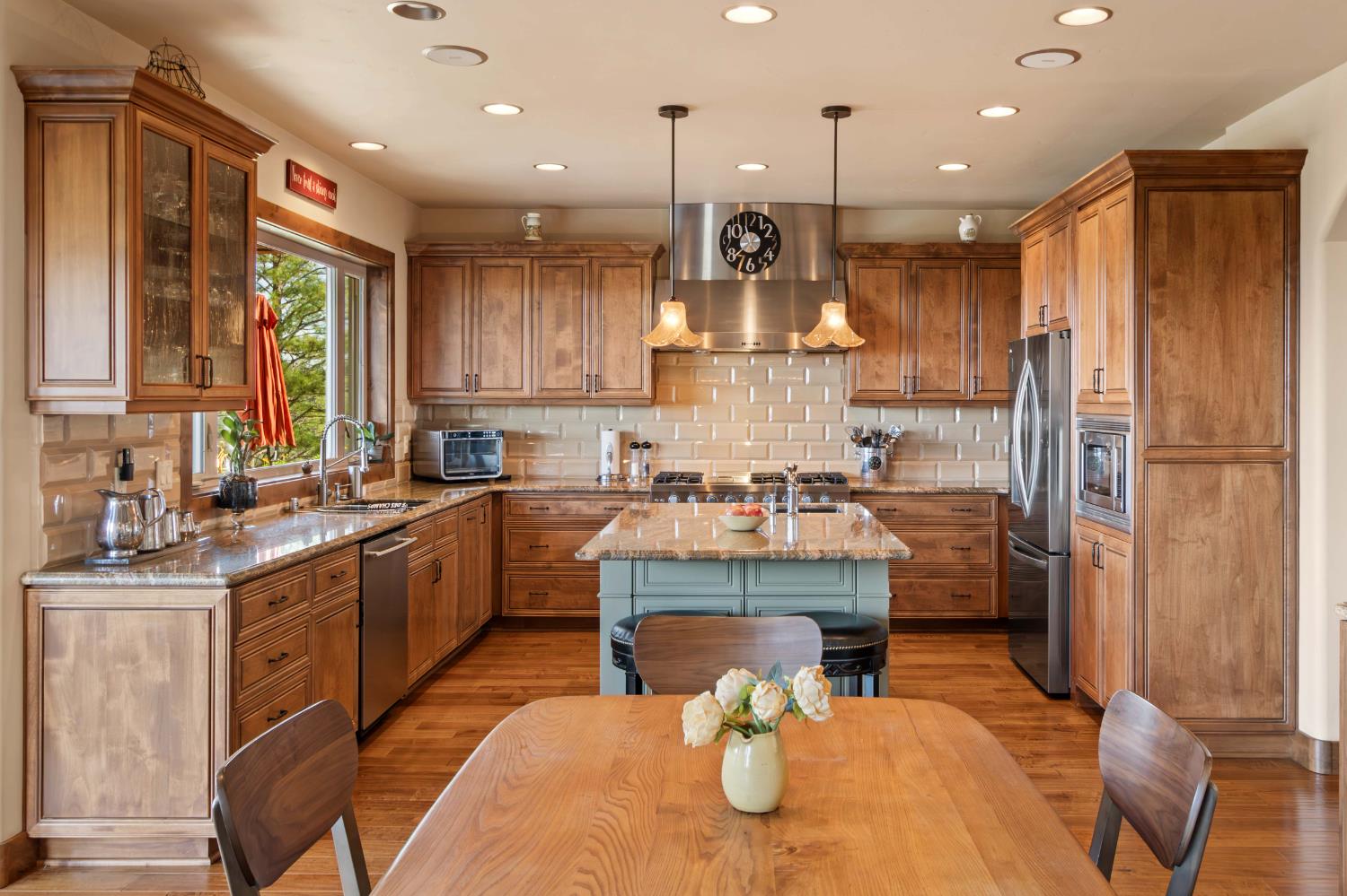 5390 Lost Creek Road