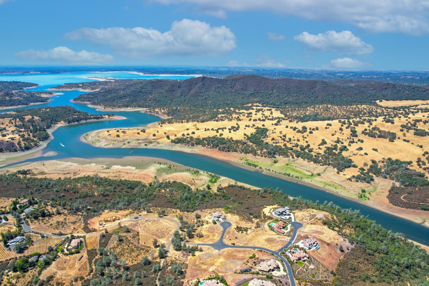 7828 Watermark Place