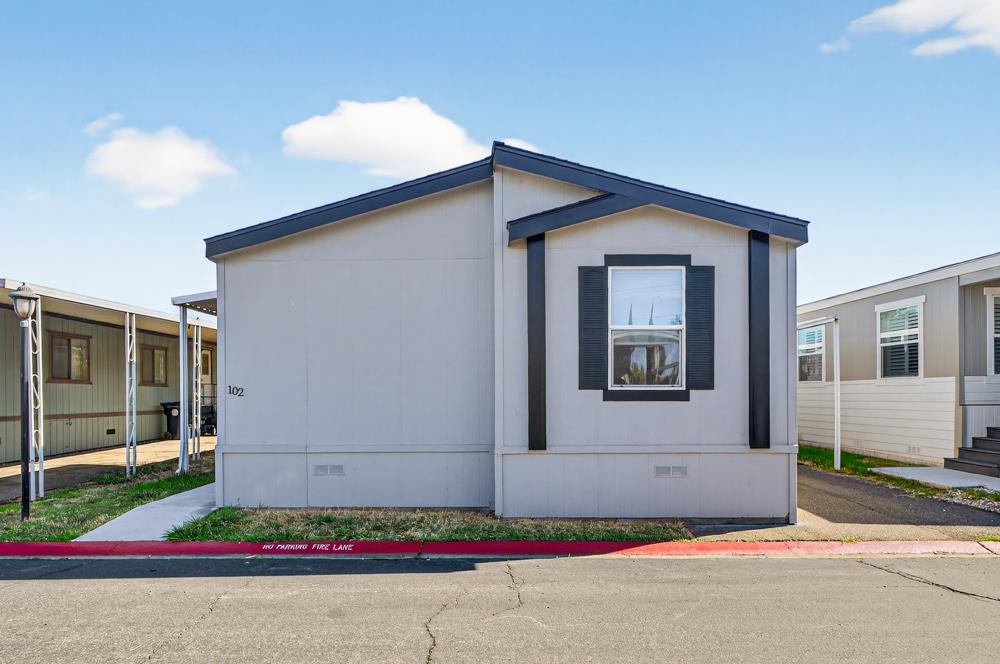 102 Village circle