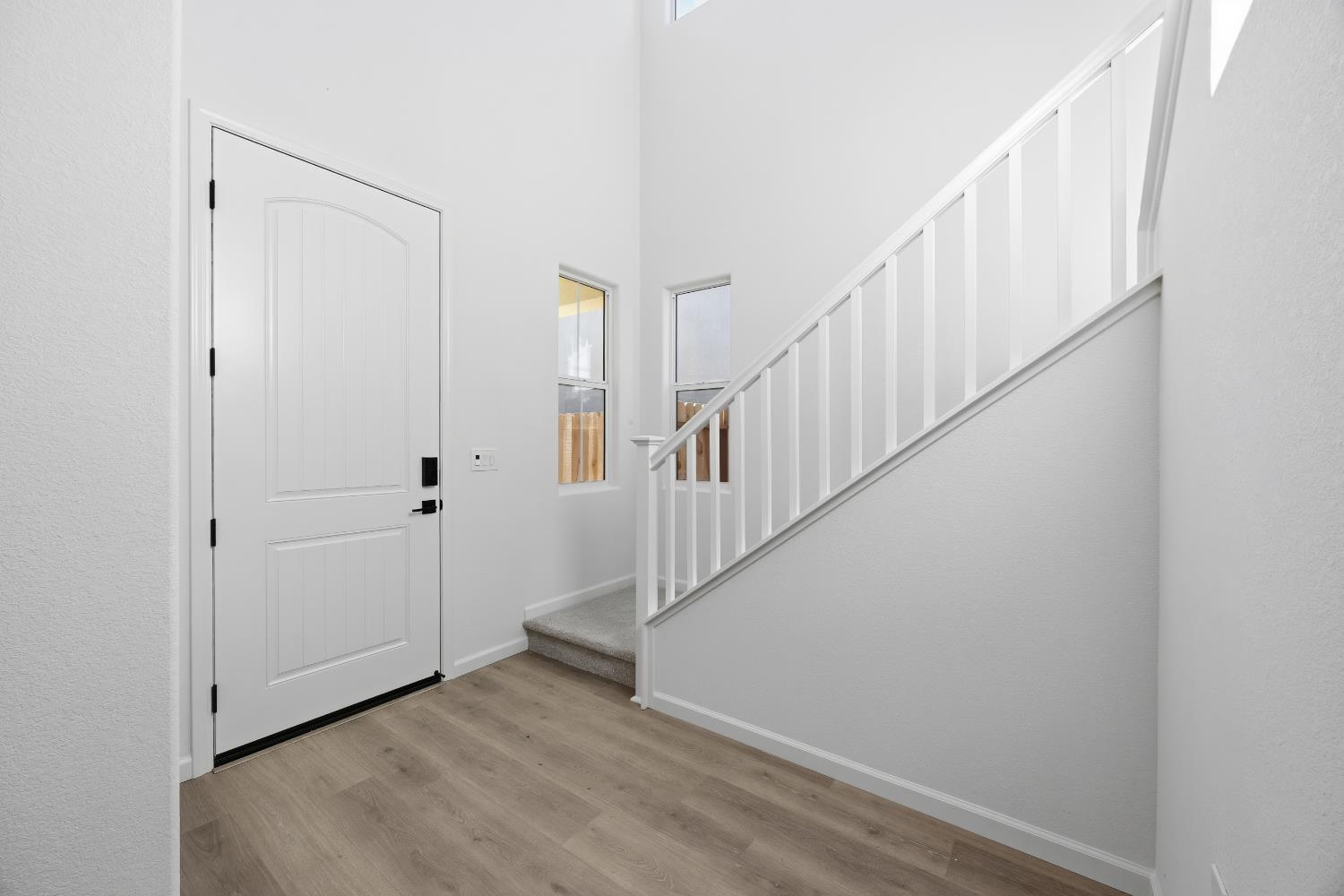 4417 Canyon Coral Way