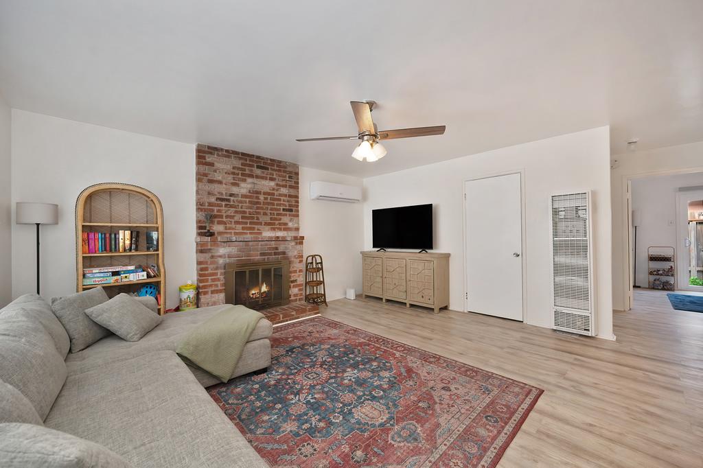 9666 Lake Natoma Drive