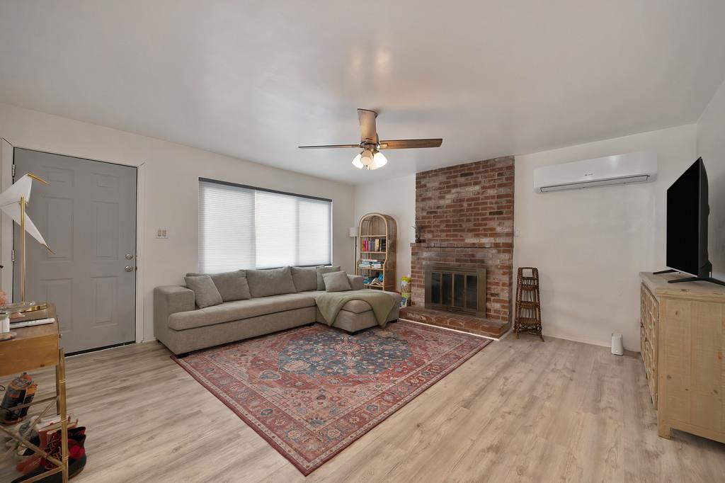 9666 Lake Natoma Drive