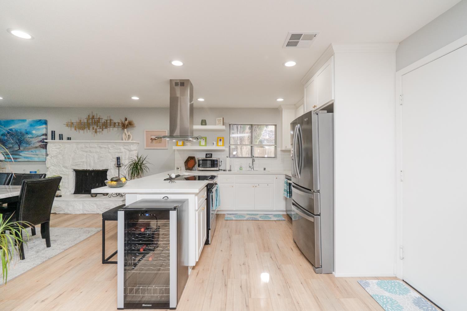 8722 Jonnie Way