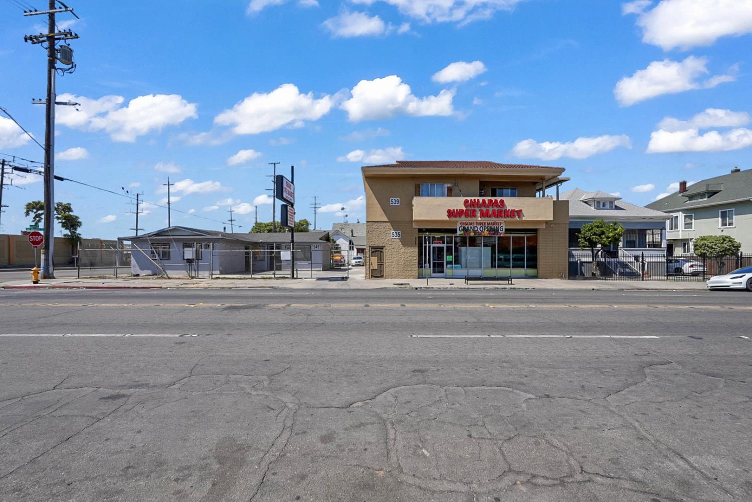 535 S San Joaquin Street