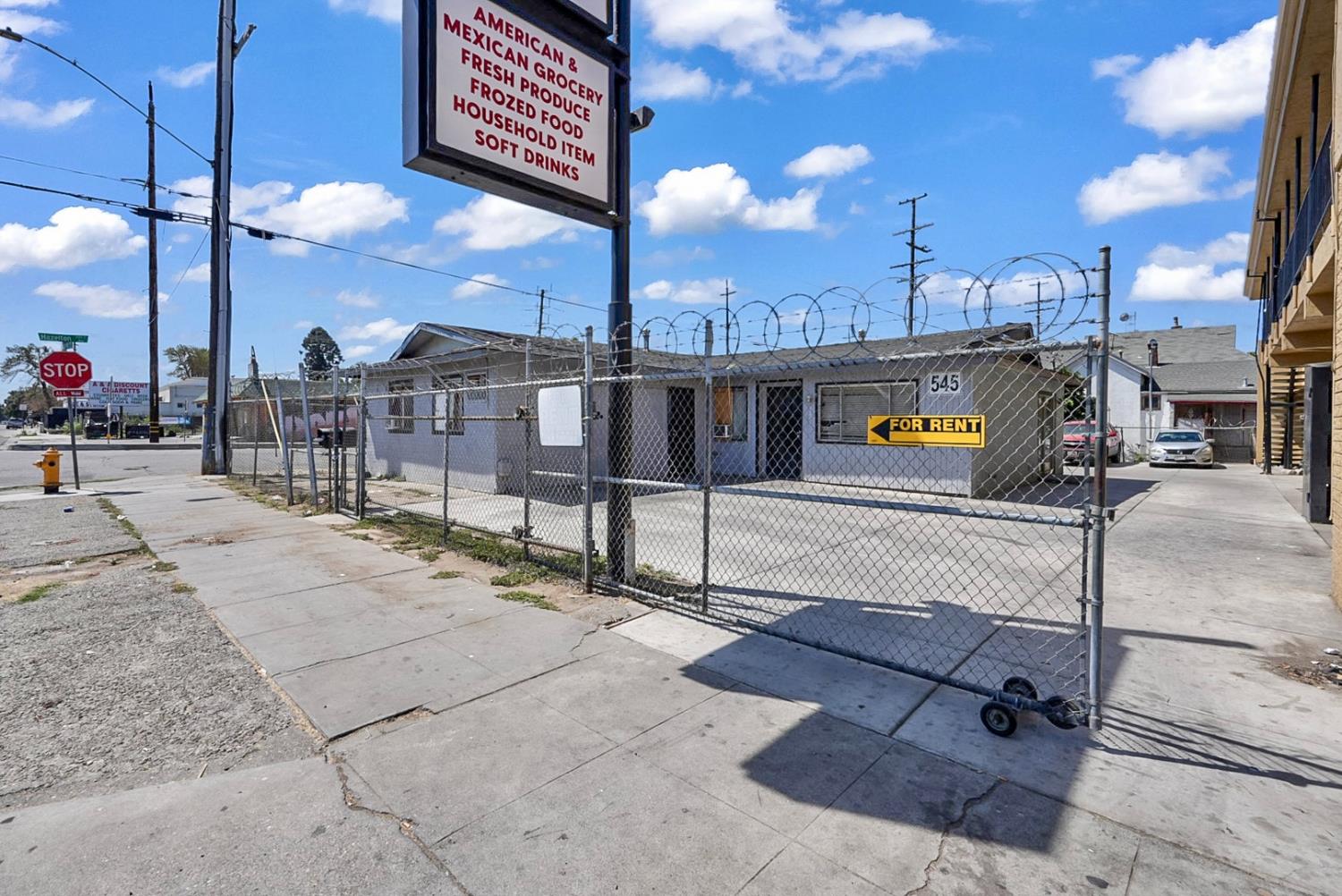 535 S San Joaquin Street