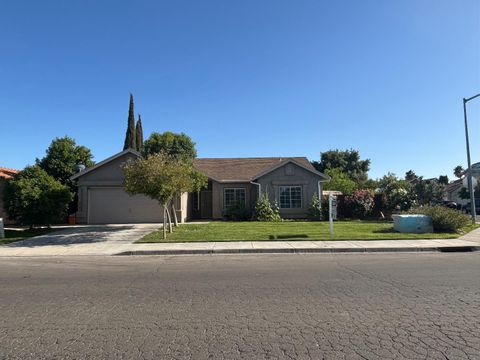 451 Birchwood Avenue, Los Banos, CA 93635 - MLS#: 225048503
