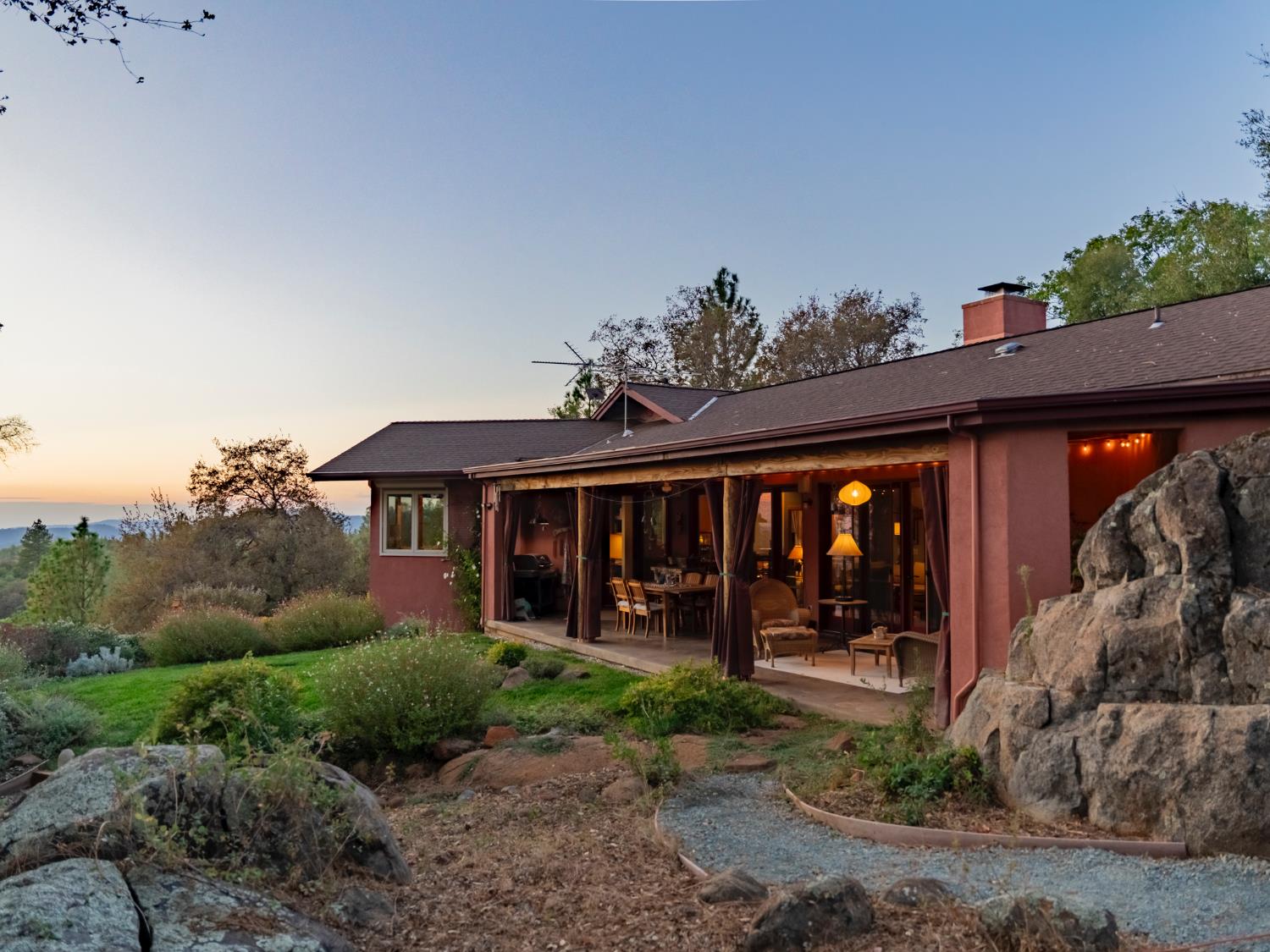 13000 Diamond Oaks Drive