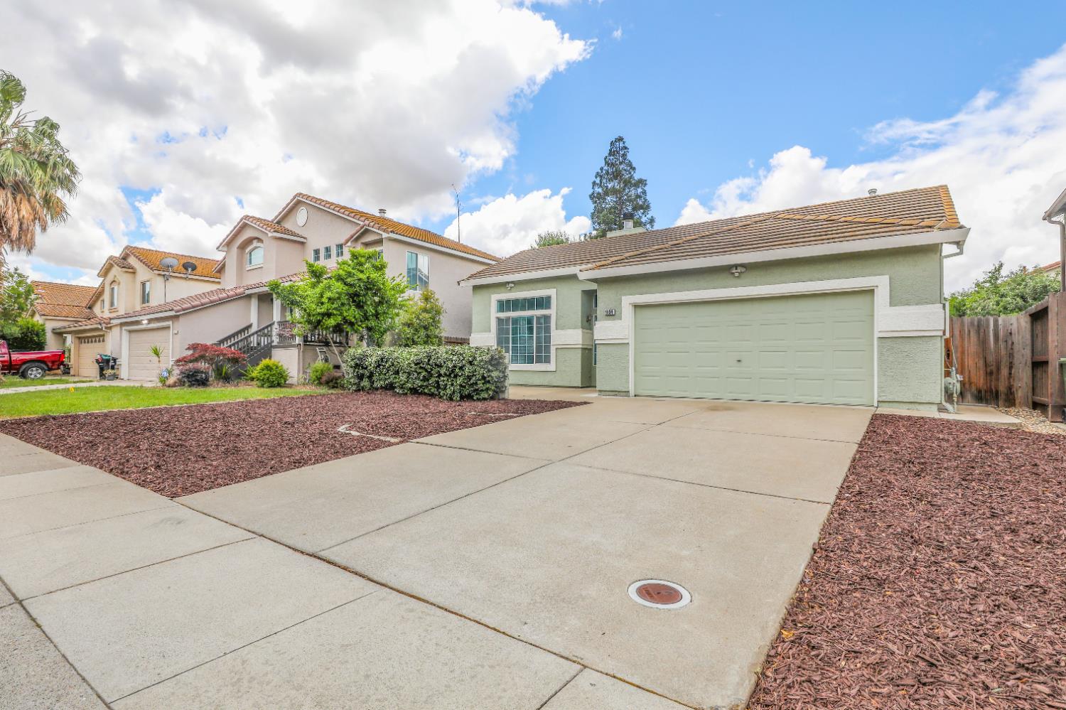 9134 Bungalow Way