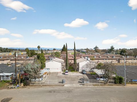 1962 Edwards Avenue Merced CA 95340