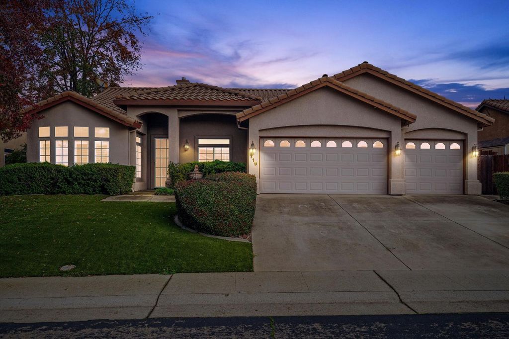 Photo of 719 Shakeley Lane, Ione, CA 95640 (MLS # 225146611)