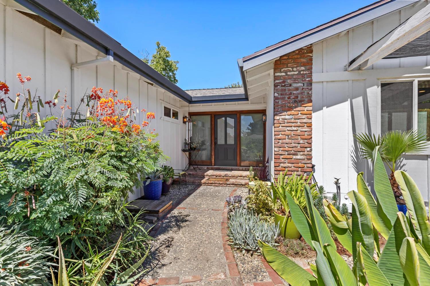 30 Walnut Tree Drive