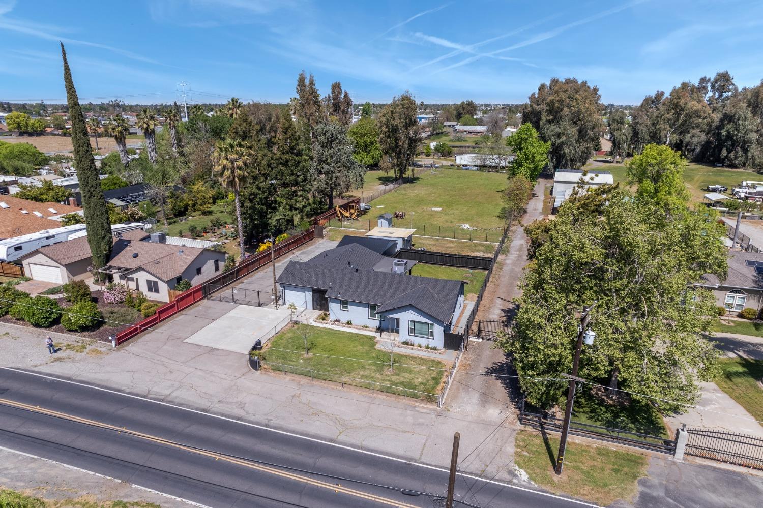 3331 E Service Road