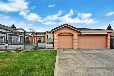 1231 Canevari Drive, Roseville, CA 95747 - MLS#: 225030767