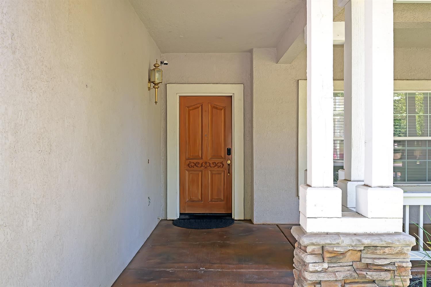 1806 N Bend Drive