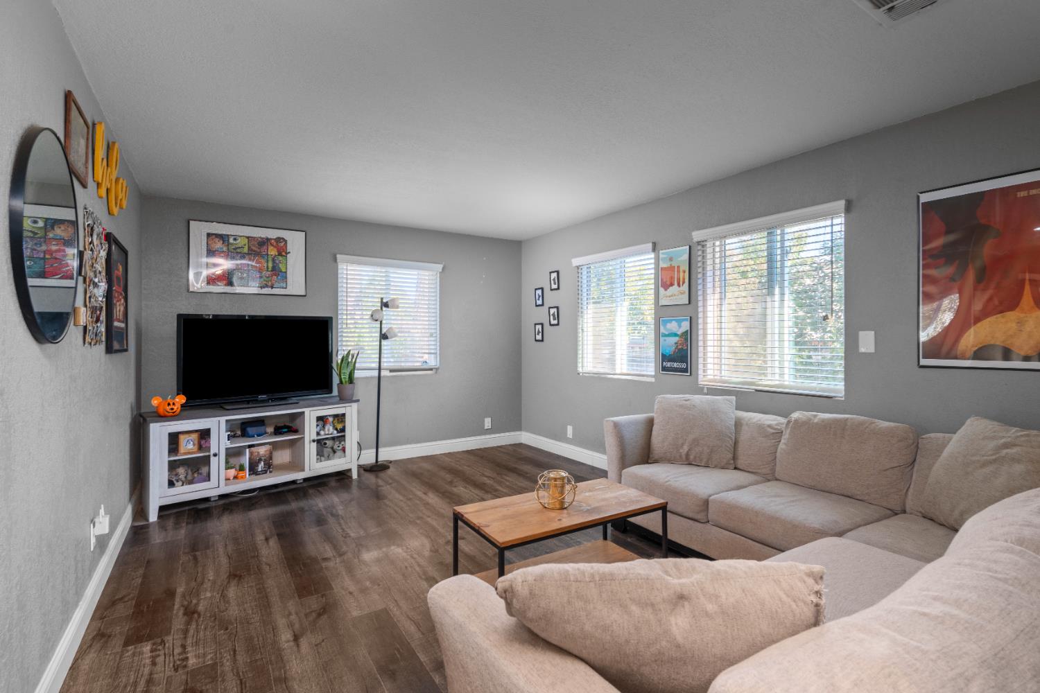 10448 Hartford Court