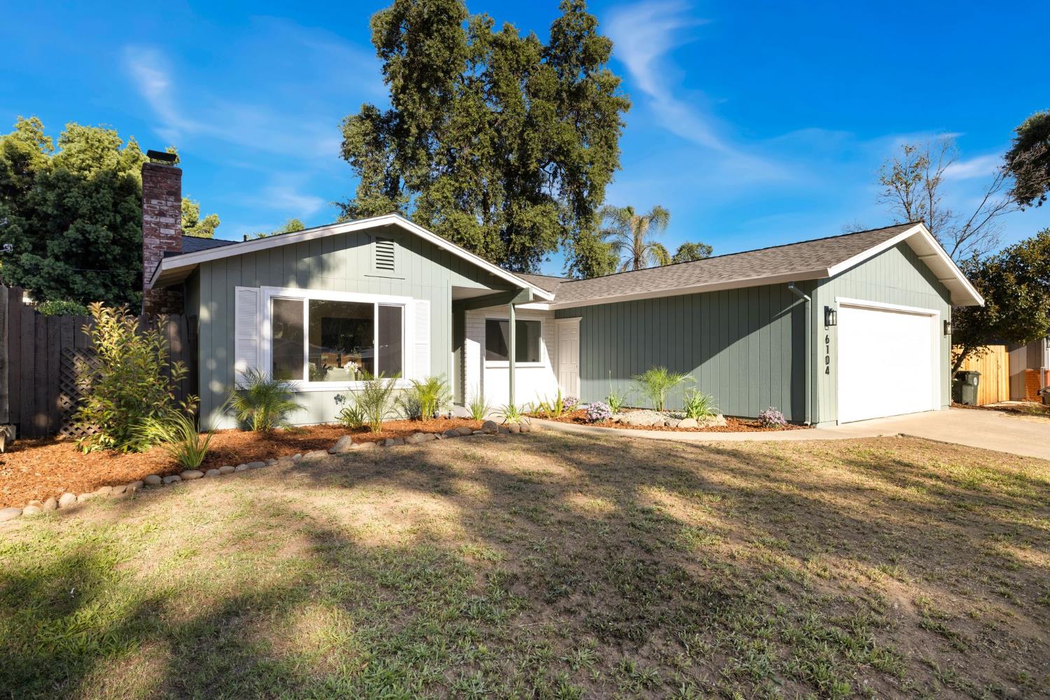 6104 Rita Lou Way