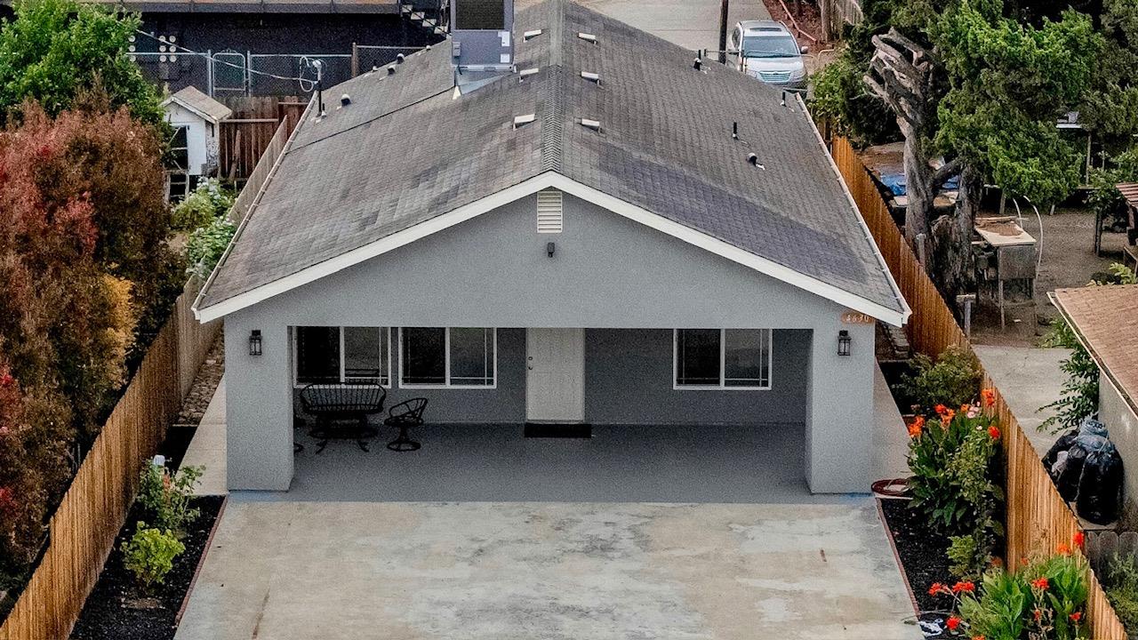 4630 Parks Avenue - Photo 3