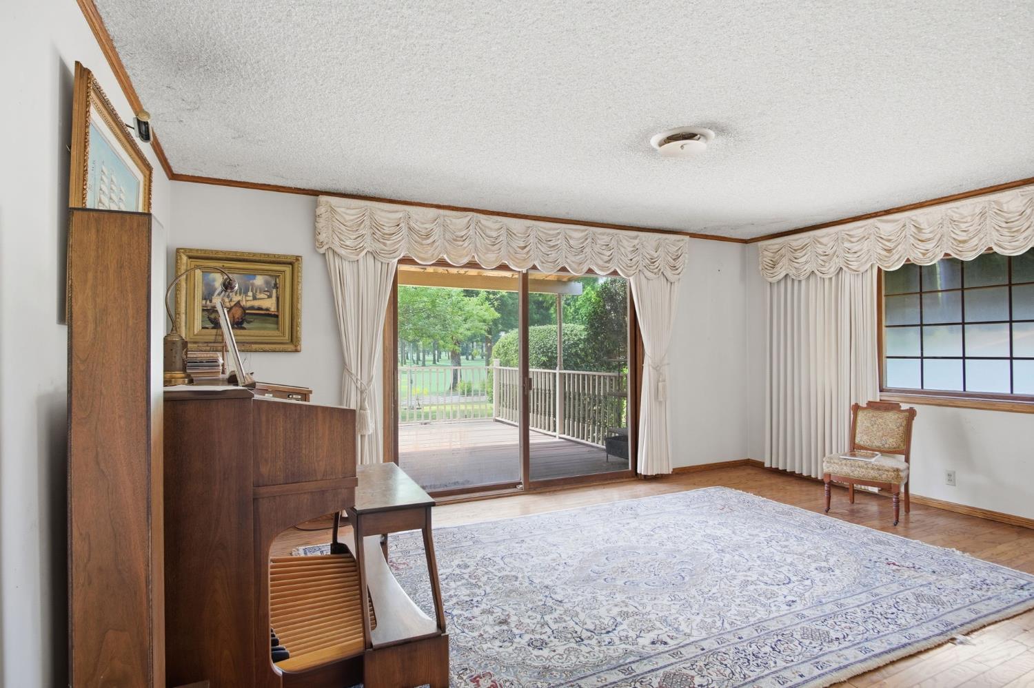 2411 Pinehurst Drive
