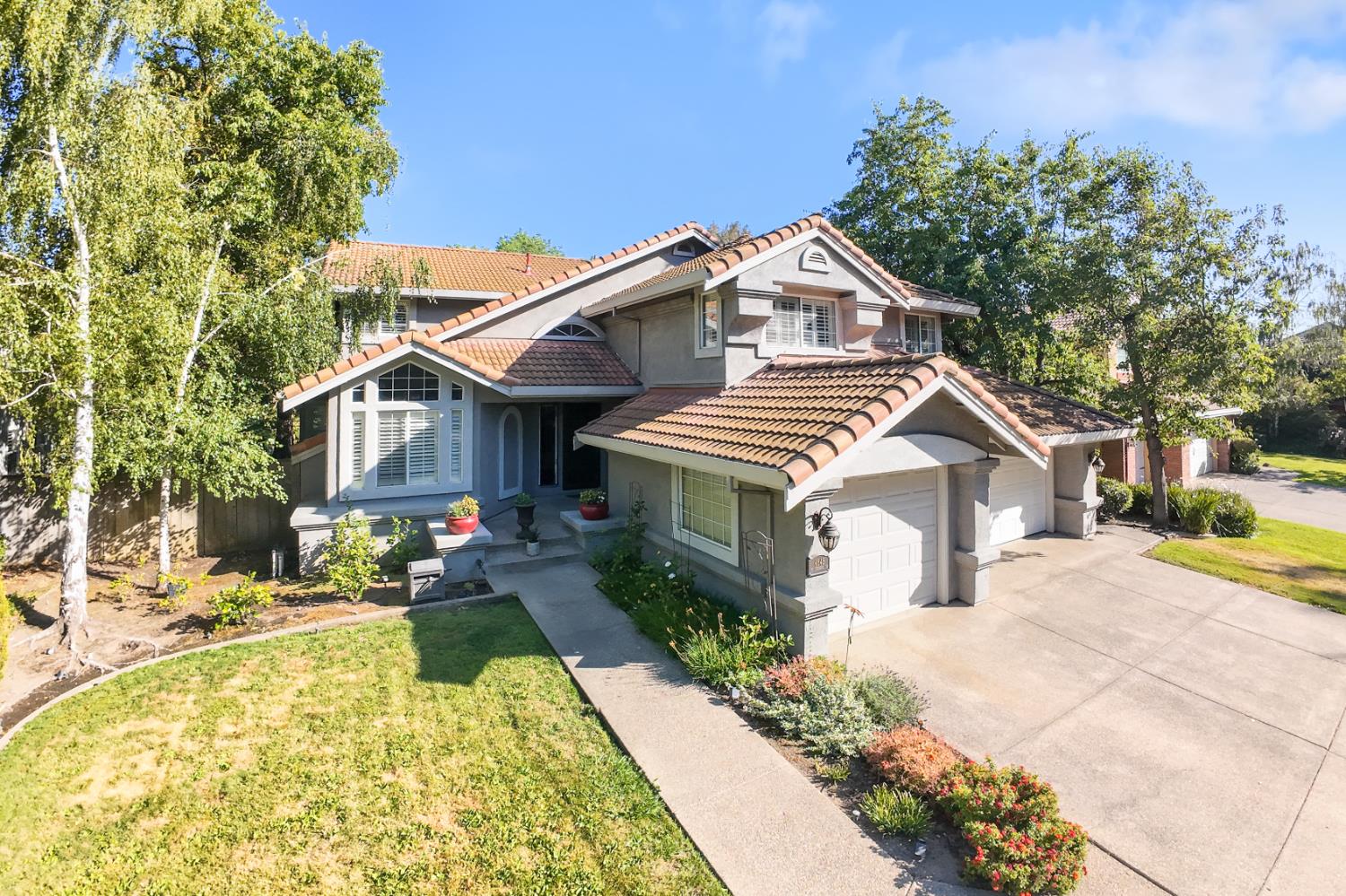 4646 Saint Andrews Dr.