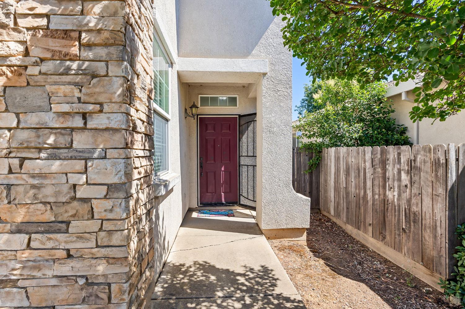 1359 Amaranth Street