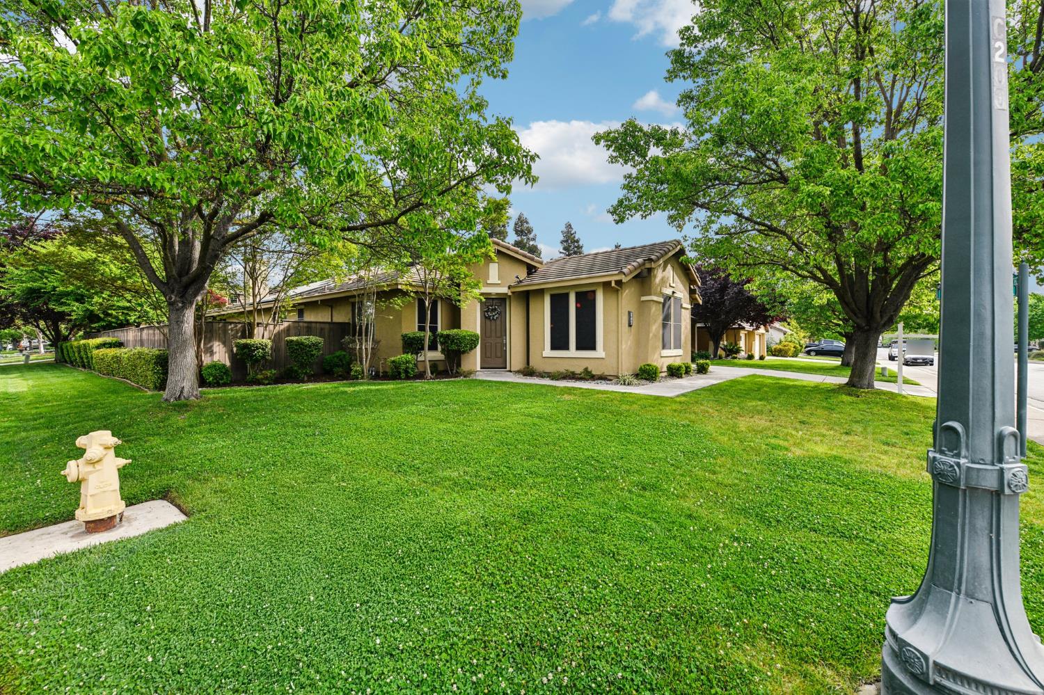 1040 Waterford Drive