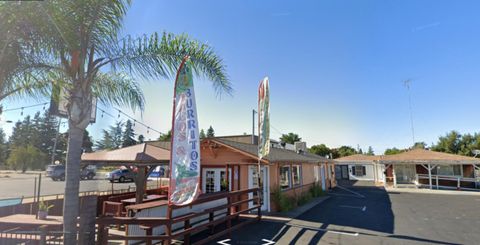 1120 W F Street Oakdale CA 95361