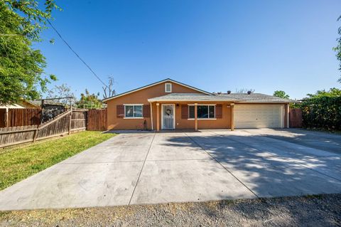 1918 E 12th Street, Stockton, CA 95206 - MLS#: 225050322