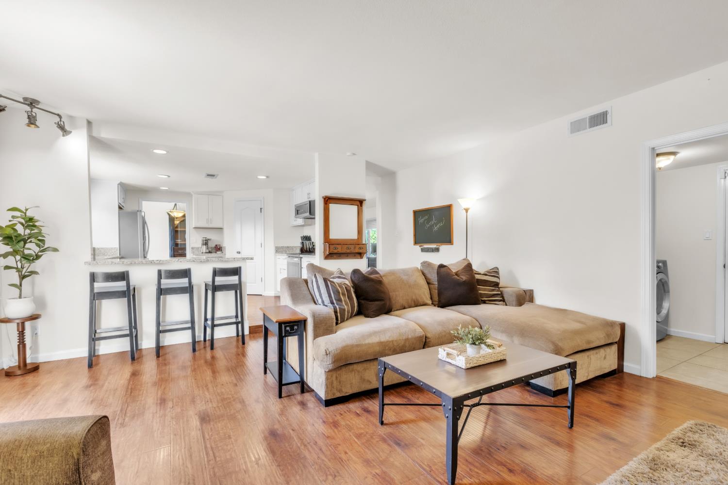 7846 Tamara Drive