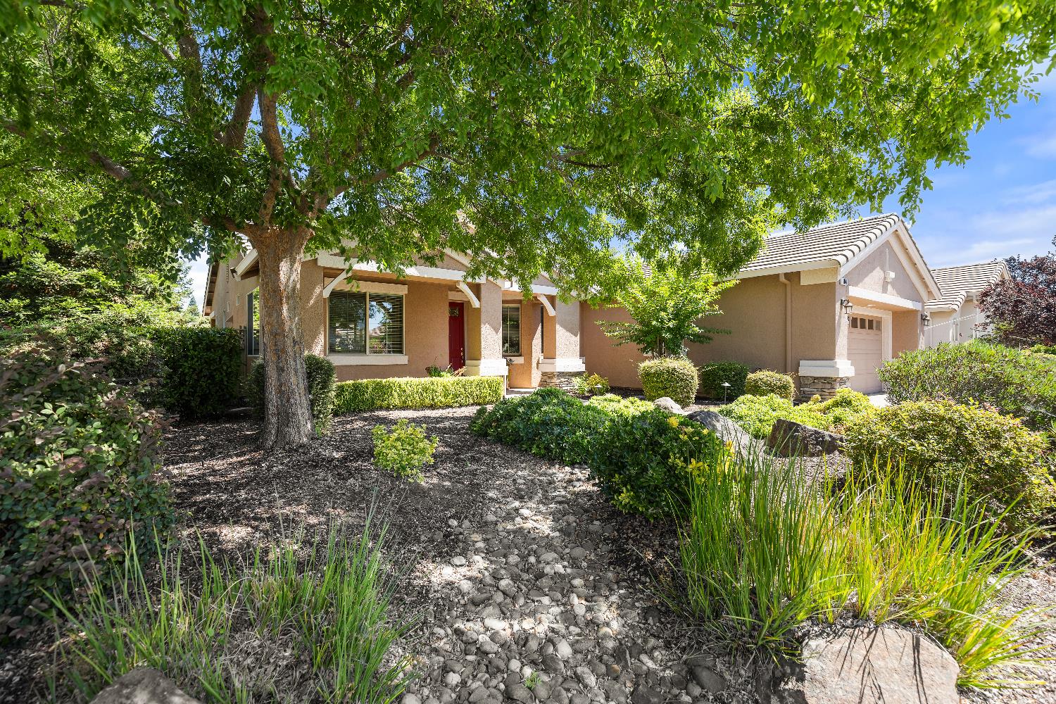 1104 Picket Fence Lane