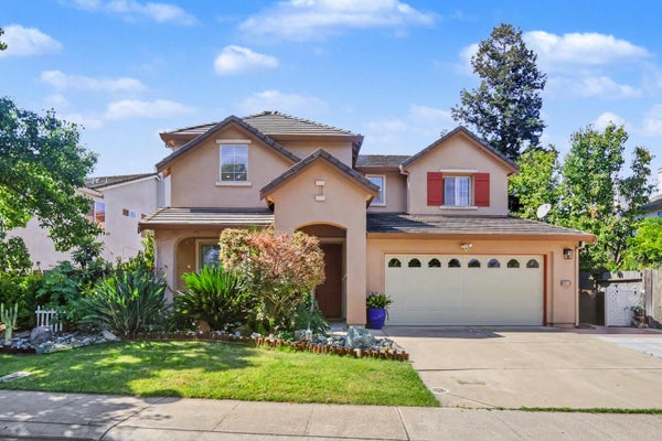 9620 FIRE STATION CT, ELK GROVE, CA 95757 - Image f4a6c969ebd6adbf4fa82a3205dc984e/539817838