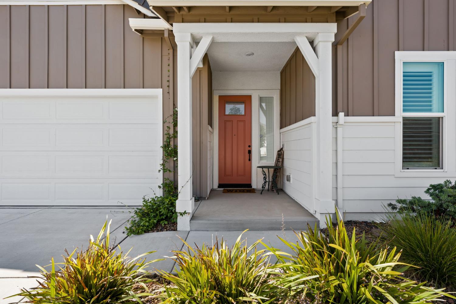 4721 Trumpet Lily Way