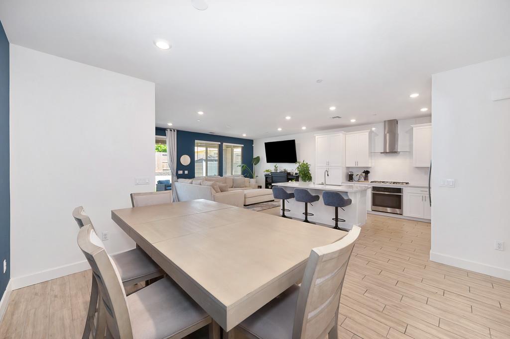 7808 Nutmeg Lane