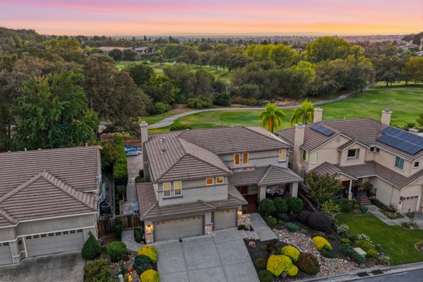 2605 MARIELLA DR, ROCKLIN, CA 95765 - Image f4b4ee52d4d9c7e9d02446b3a7a30db1/3260062525