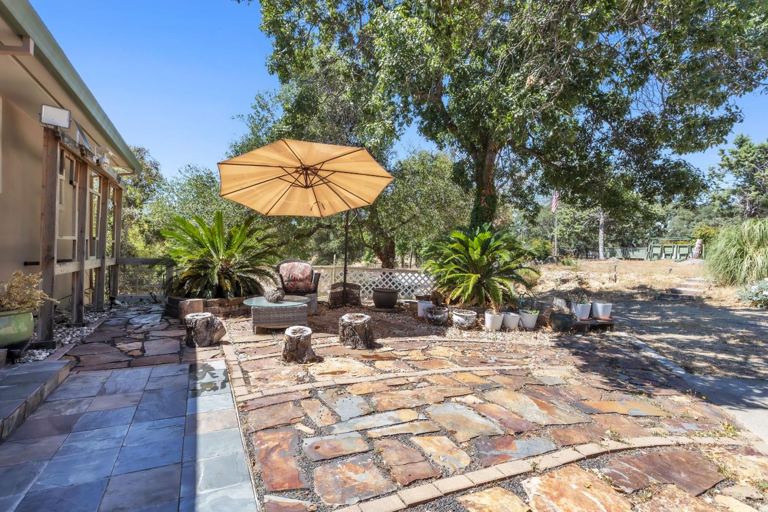 7861 Crystal Boulevard