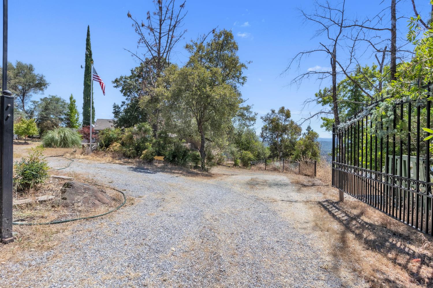 7861 Crystal Boulevard